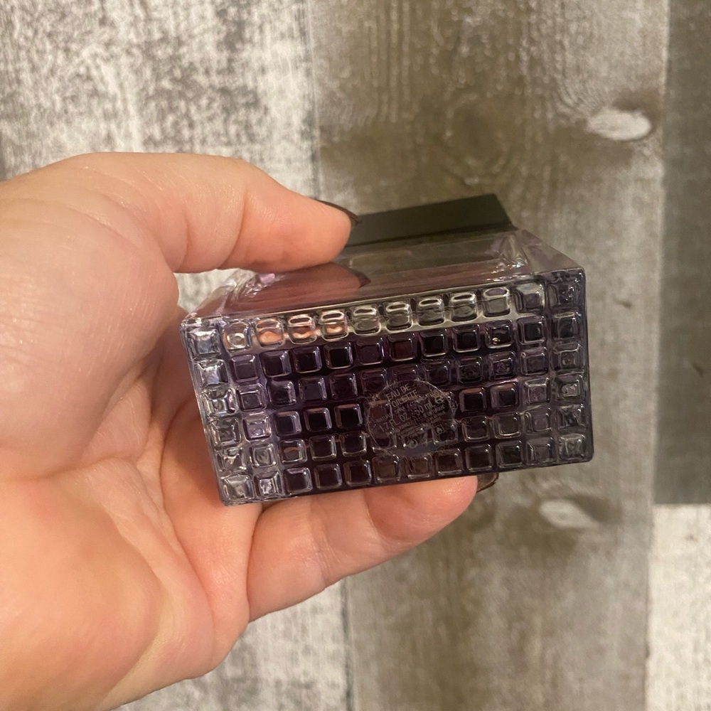 Men’s Guess cologne! Smells Fantastic!